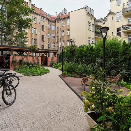 Bright Near The Zoo And Mtp By Renters Apartment *