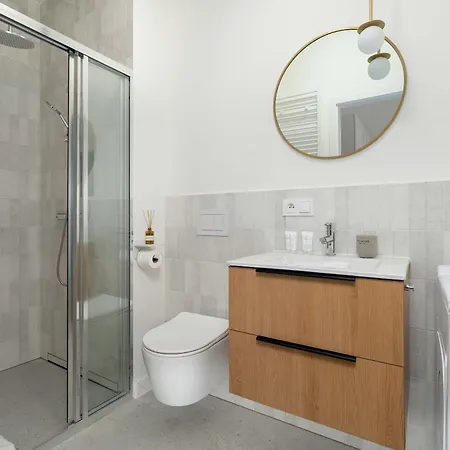 Bright Near The Zoo And Mtp By Renters דירה *